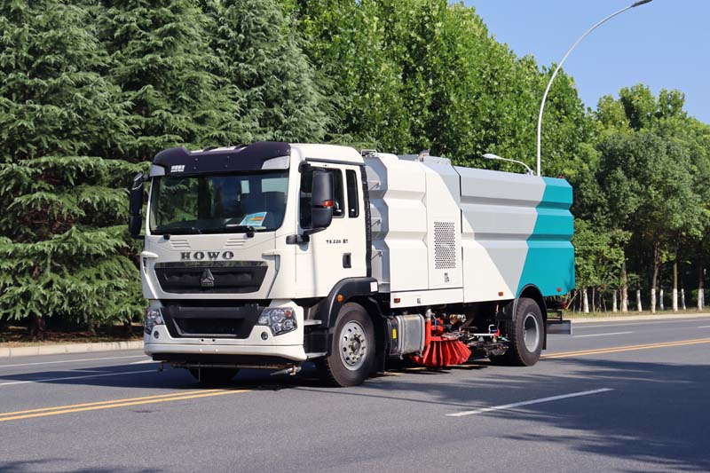 重汽豪沃9水7塵洗掃車